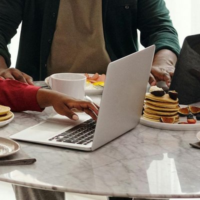 Essensgeld für Arbeitnehmer: Tipps zum Steuern sparen