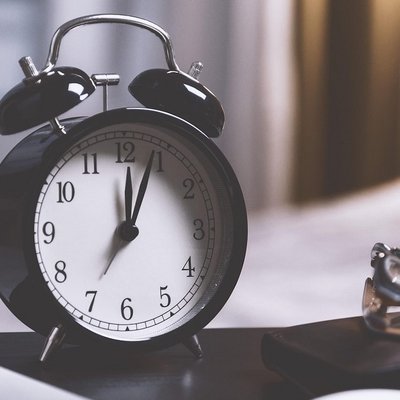 Überstunden auszahlen: Rechte, Pflichten und Steuern